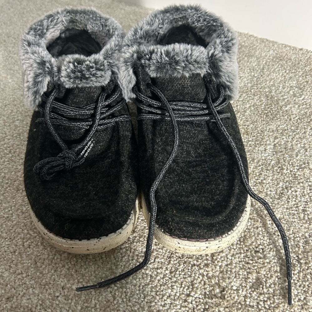 💙HEYDUDE Wendy Britt Wool Folded Shoe size: 9 - Picture 5 of 12